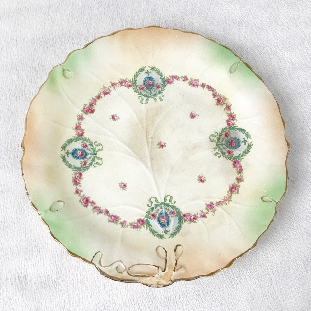 Crown Devon Stoke On Trent England Pink Roses Antique Plate Rare Pattern Gold